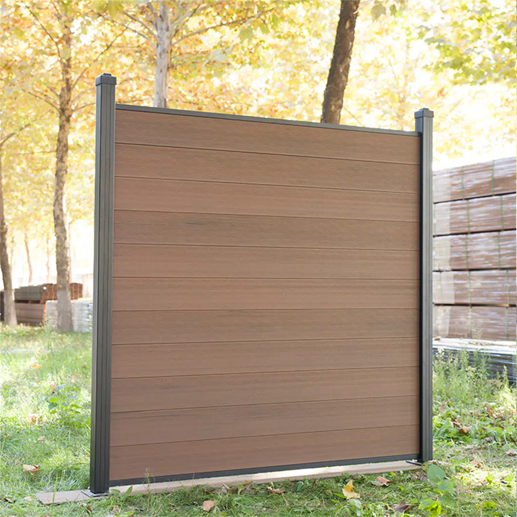 Co-extrusion WPC fence